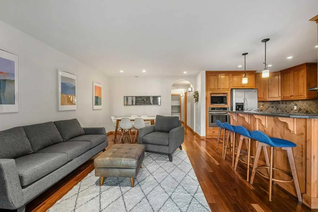 714 3rd Street #102