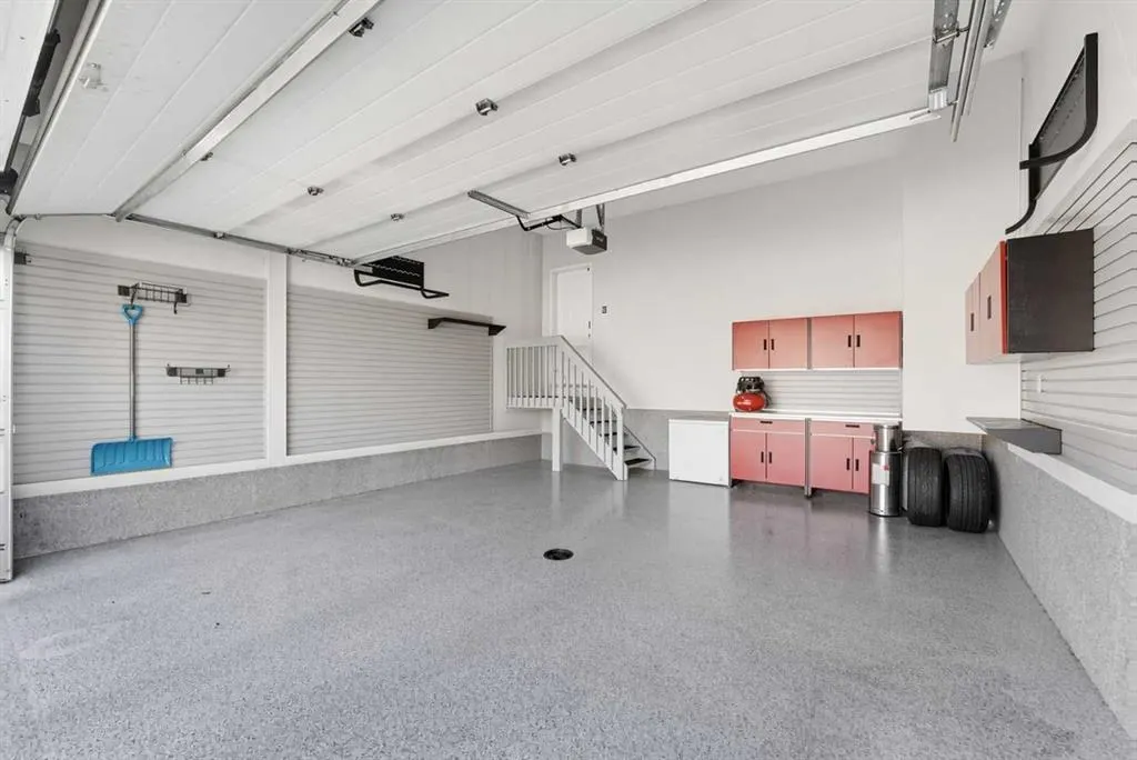 222 Elgin Estates Park SE