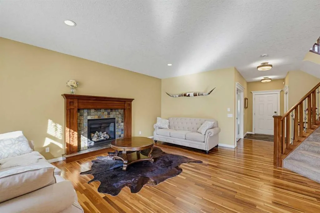 222 Elgin Estates Park SE