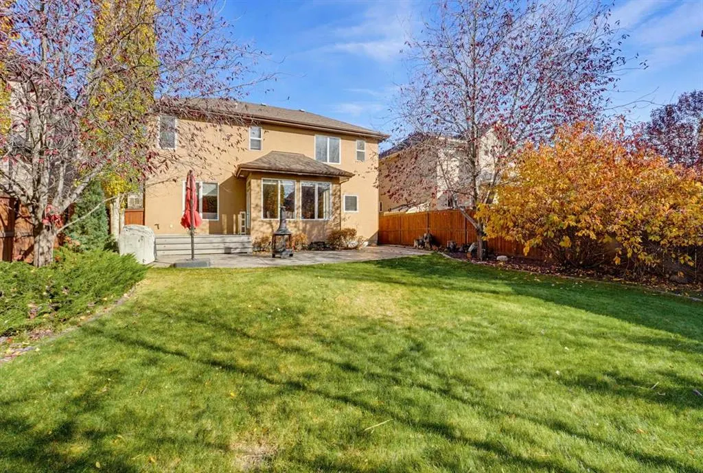 222 Elgin Estates Park SE