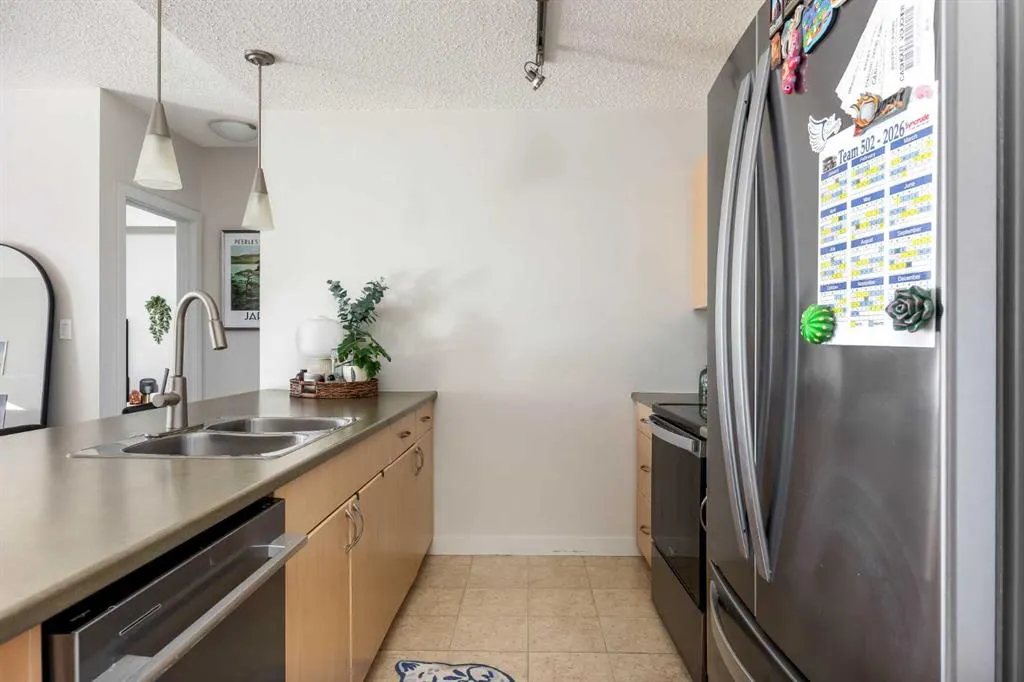 136A Sandpiper Road #409