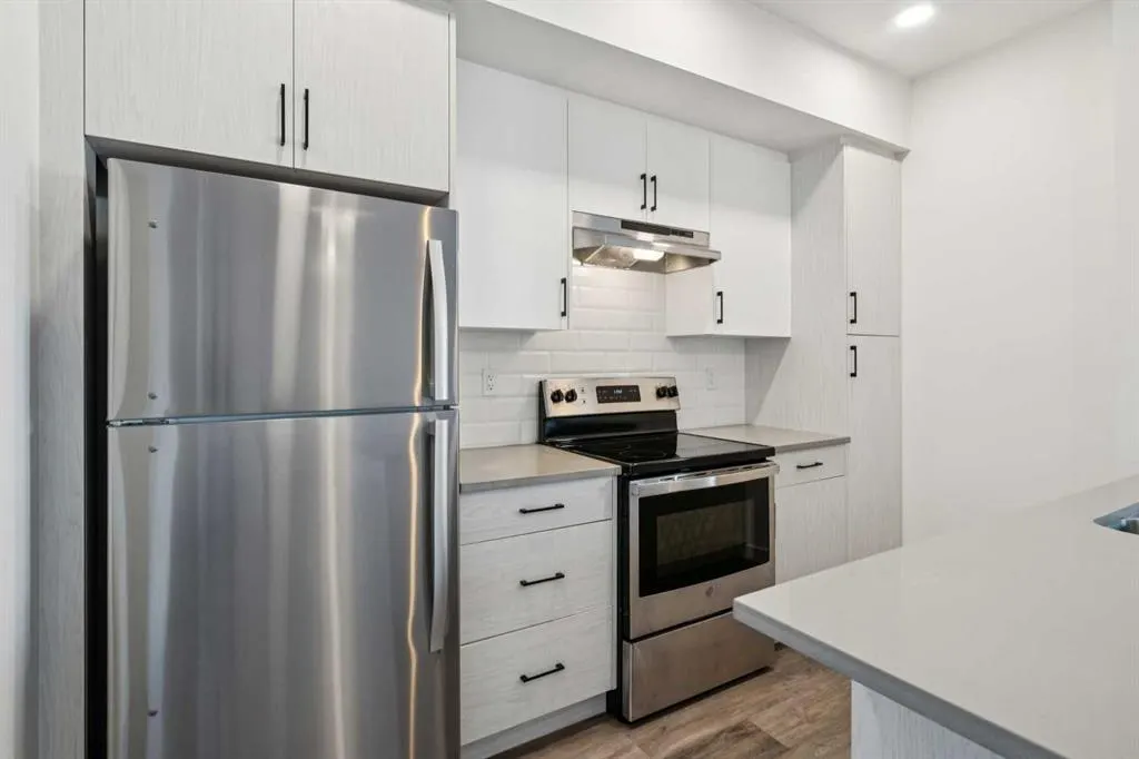 24 Rivercrest Drive #903