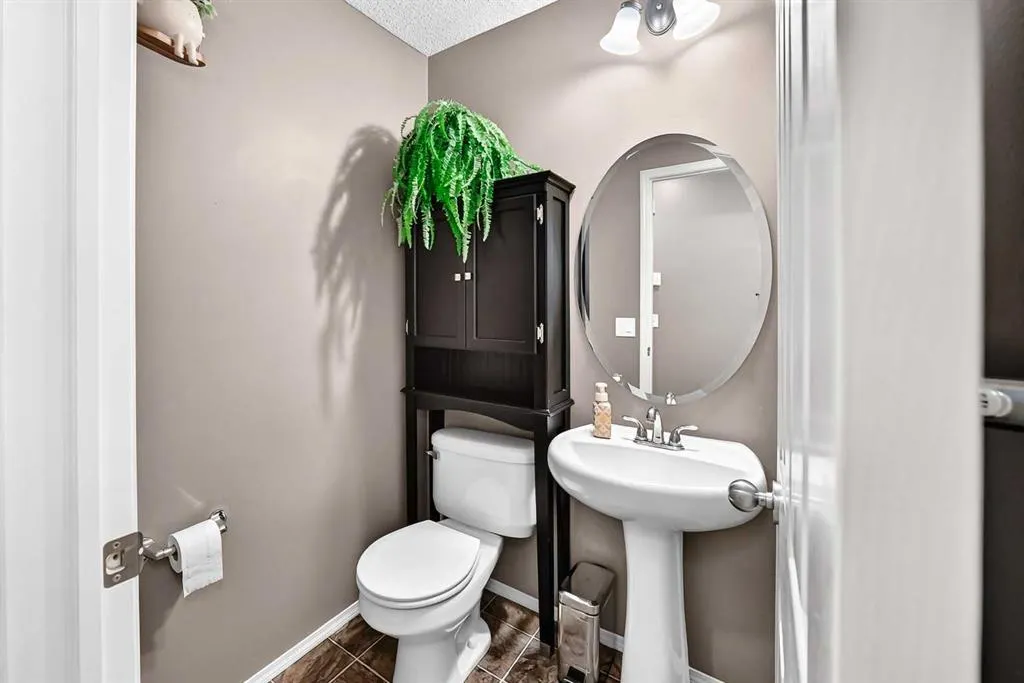 165 Covehaven Gardens NE