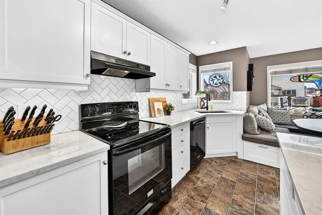 165 Covehaven Gardens NE