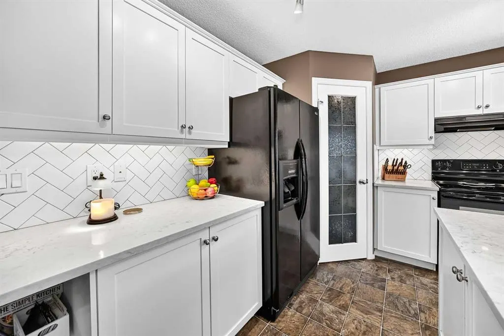 165 Covehaven Gardens NE