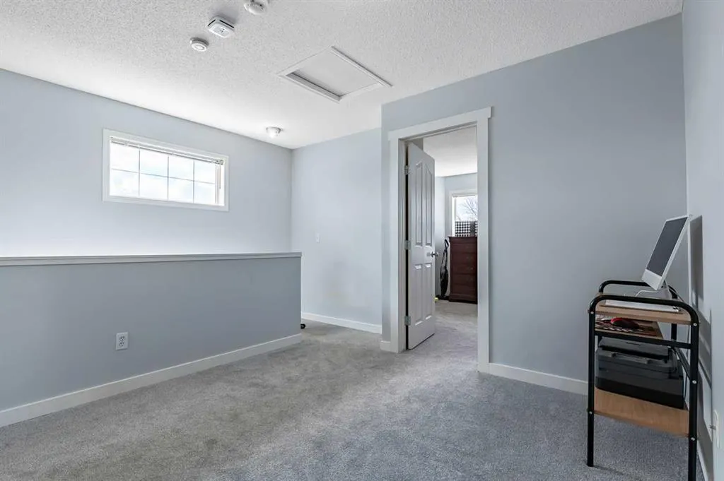 156 Canoe Drive SW #27