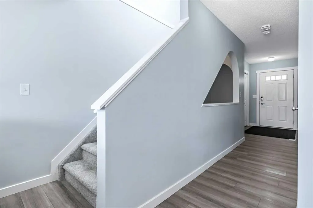 156 Canoe Drive SW #27