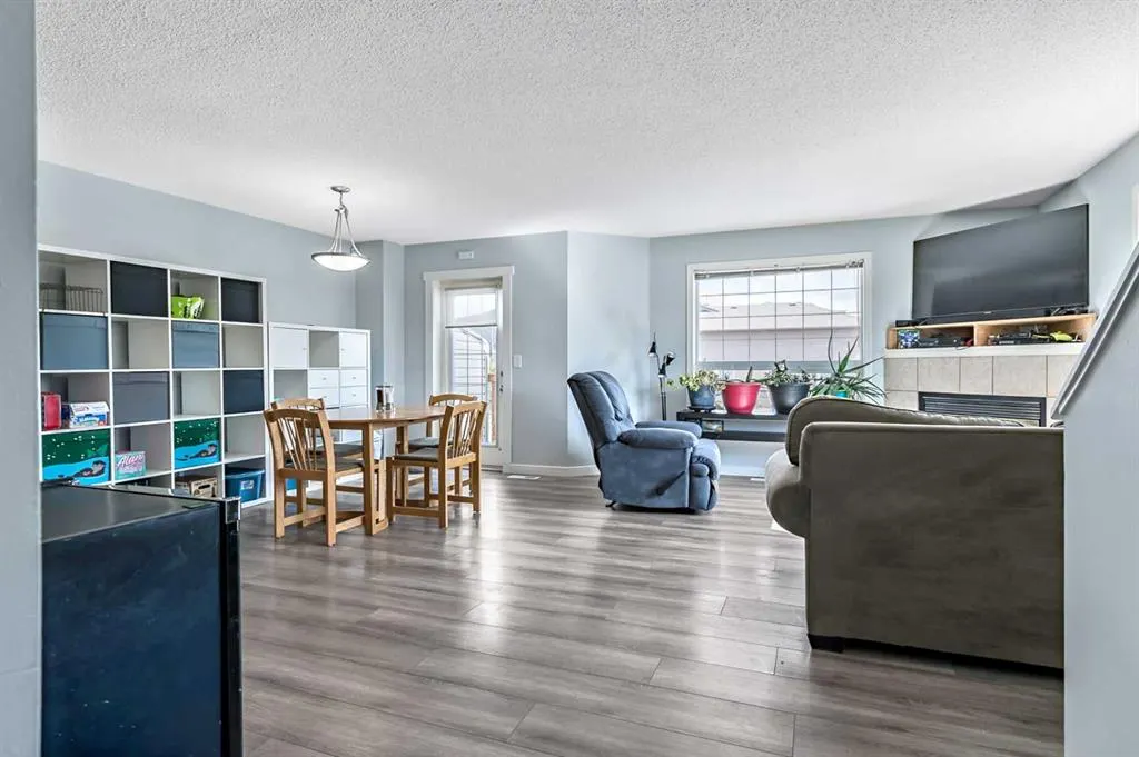 156 Canoe Drive SW #27