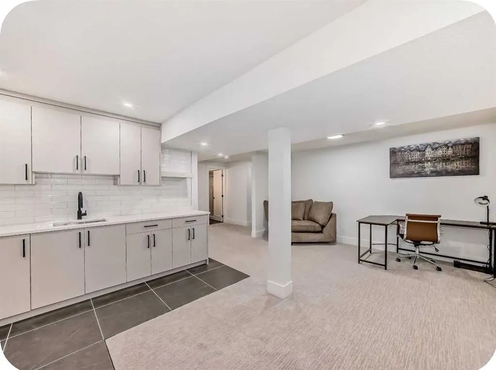 351 Shore Drive