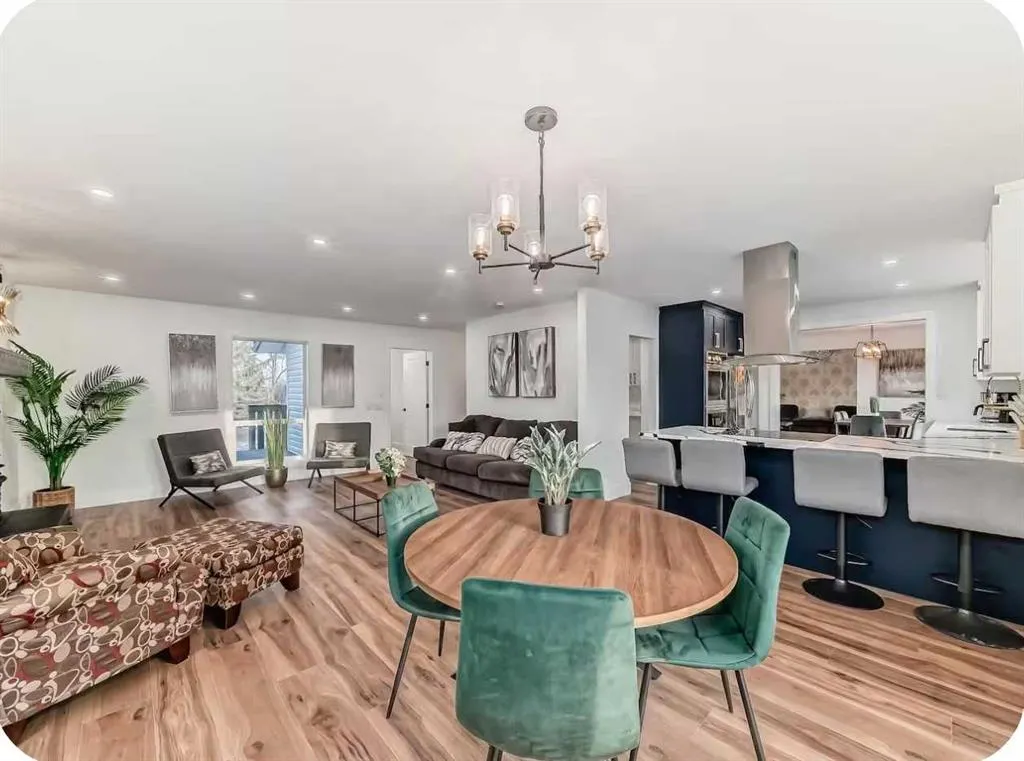 351 Shore Drive