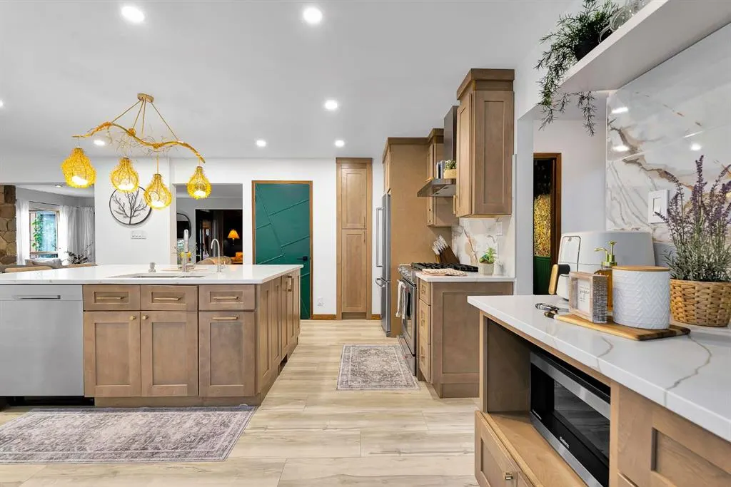 37 Aspen Creek Drive