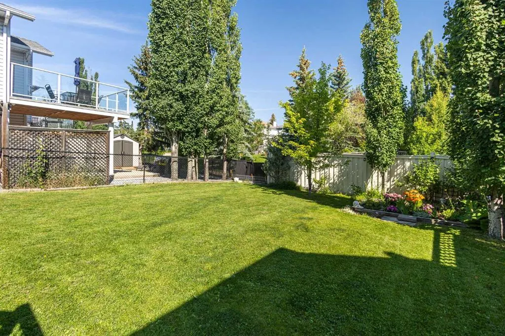 151 Citadel Close NW