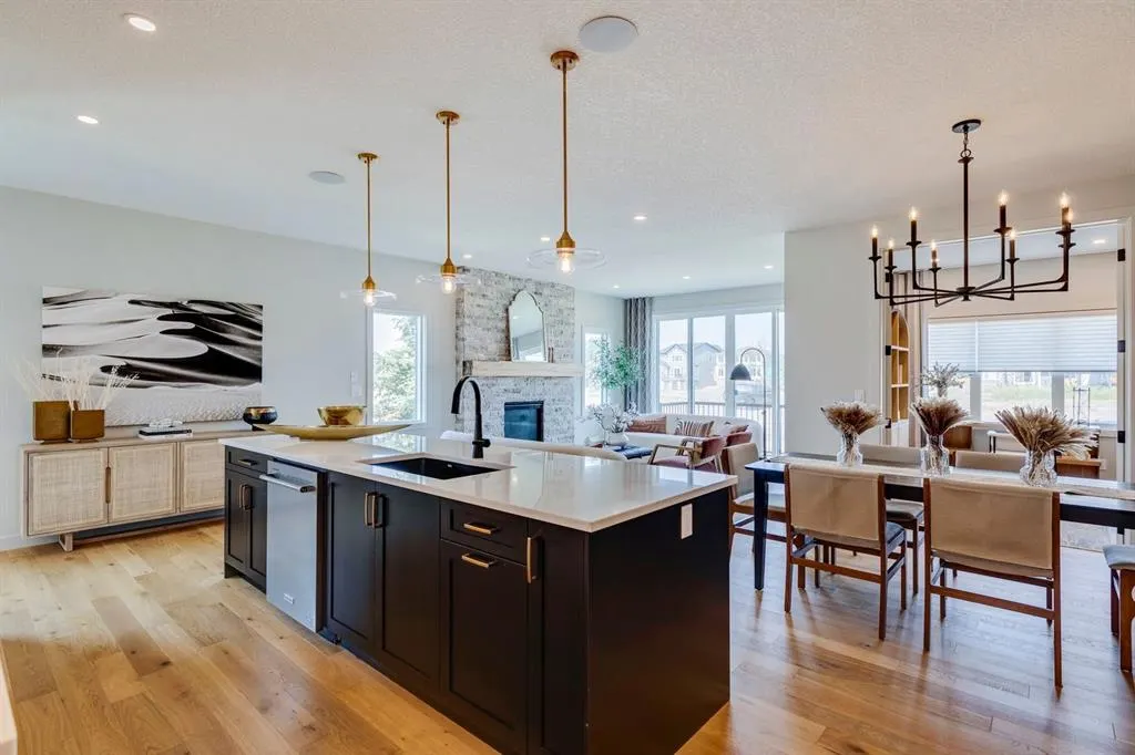 408 Legacy Circle SE