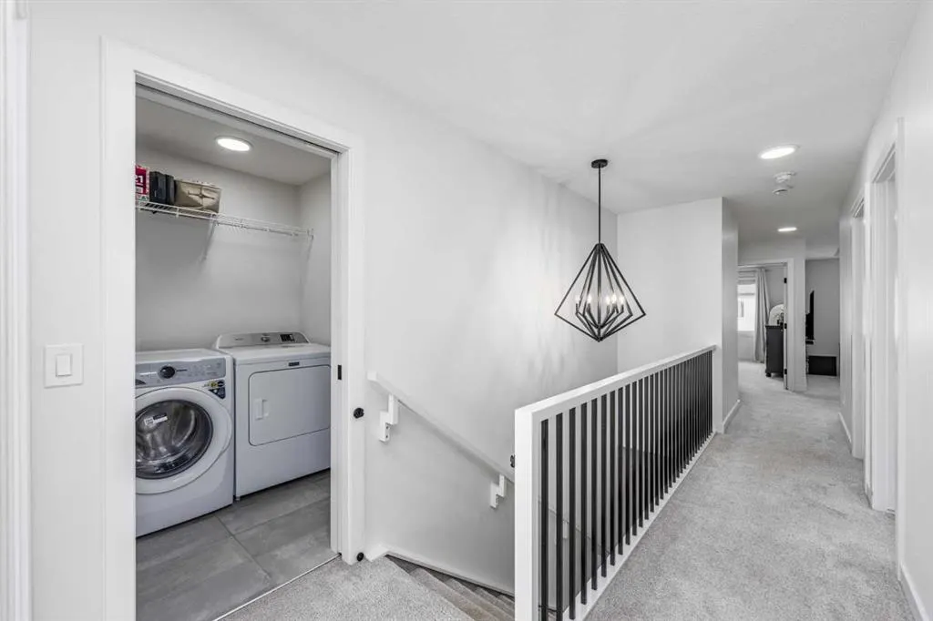 170 Legacy Glen Way SE