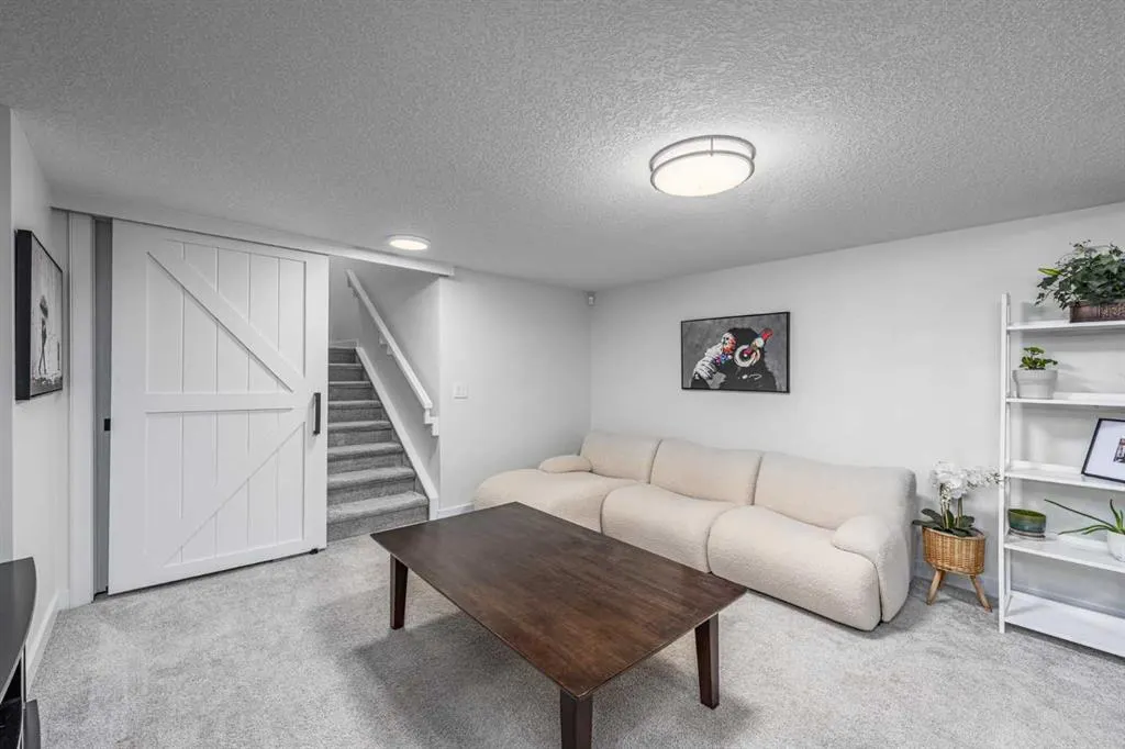 170 Legacy Glen Way SE