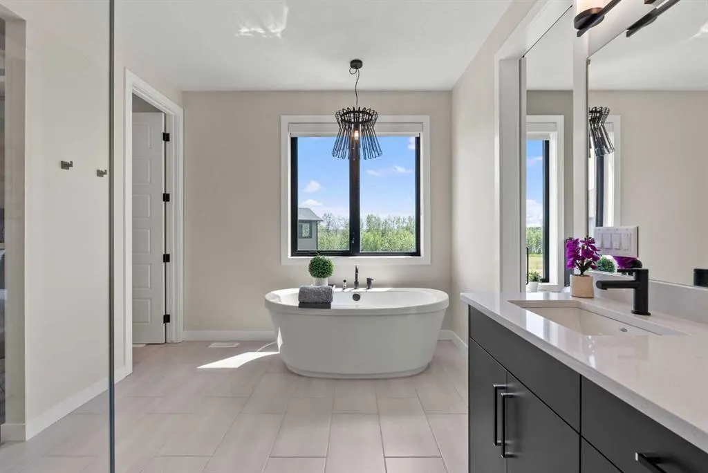 32 Monterra Landing