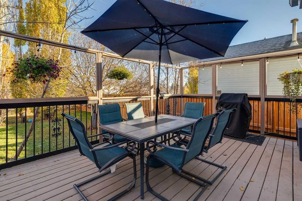 17 Shawglen Court SW