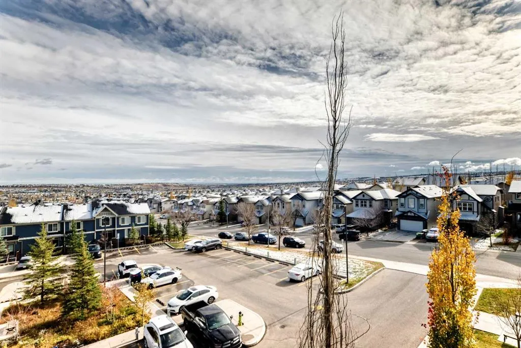 195 Kincora Glen Road NW #404