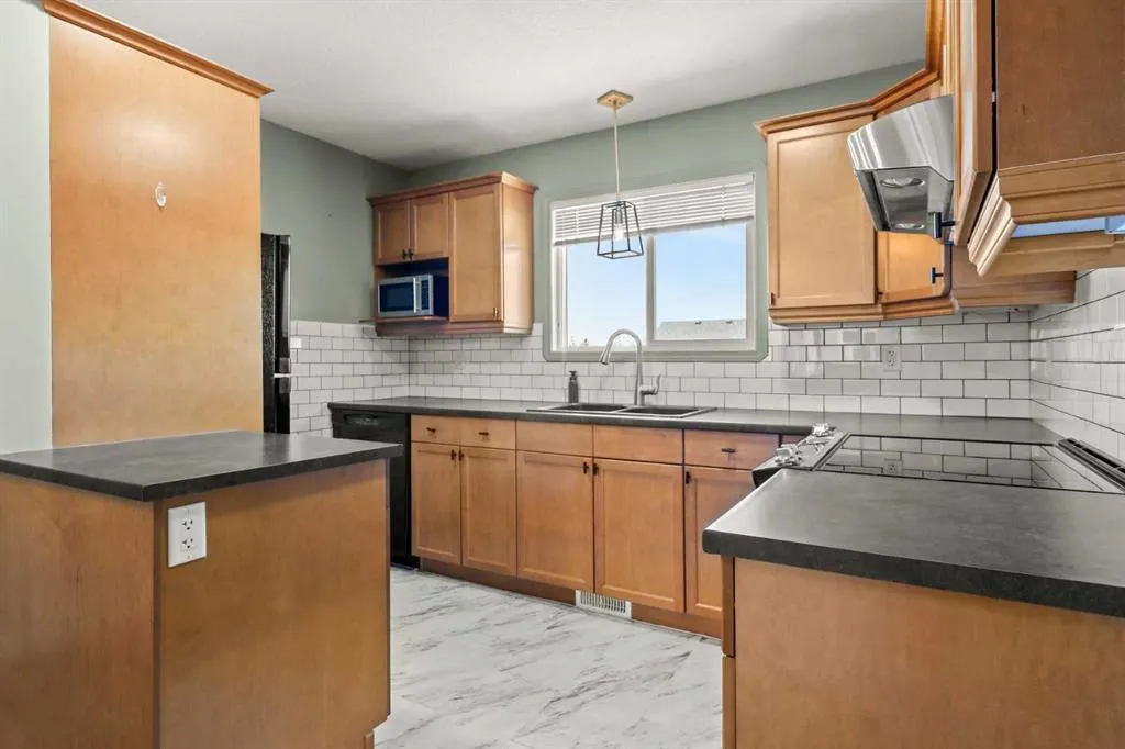 8640 103 Avenue #F103