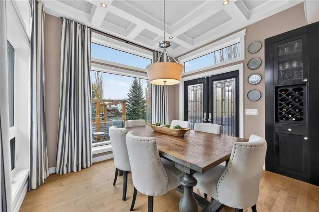20 Hidden Valley Gardens NW