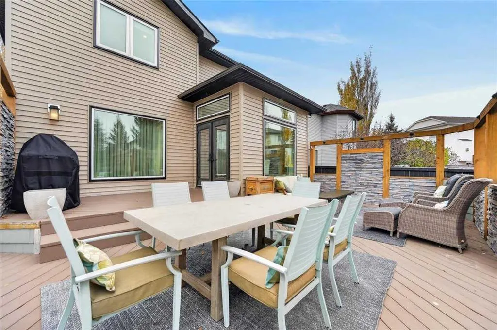 20 Hidden Valley Gardens NW