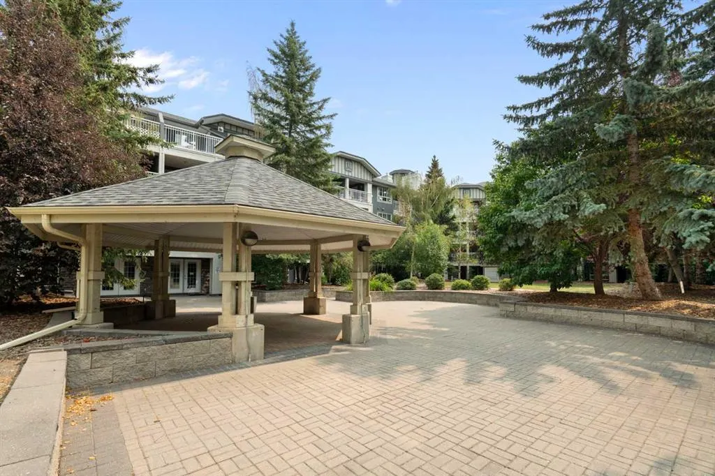 35 Richard Court SW #159