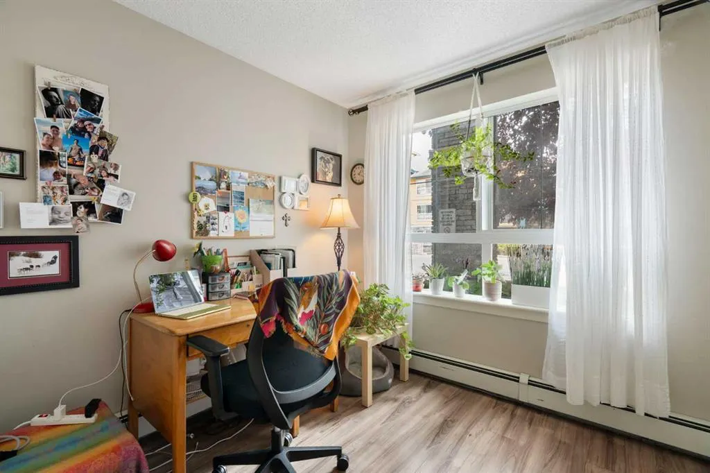 35 Richard Court SW #159