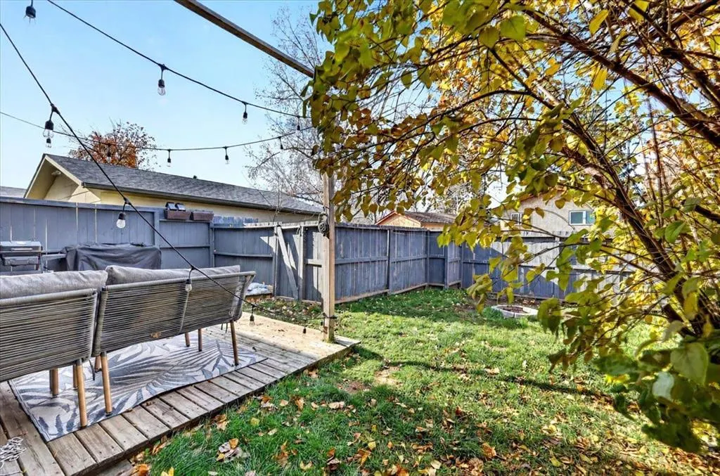 219 Sunvale Crescent SE