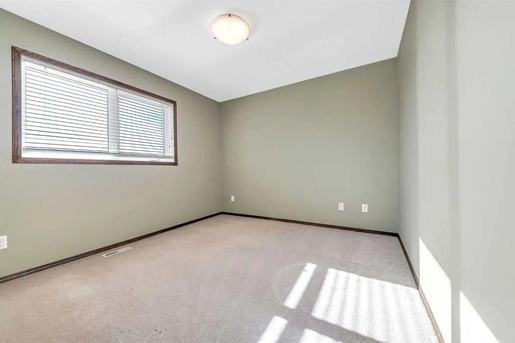 61 Lanterman Close