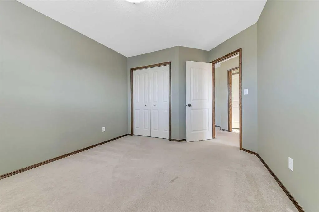 61 Lanterman Close