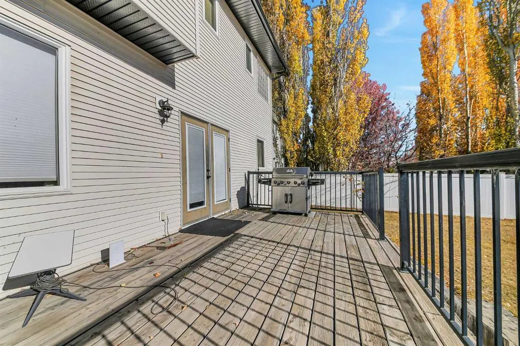 61 Lanterman Close