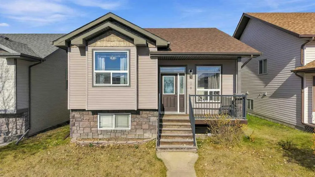 15 Inkster Close