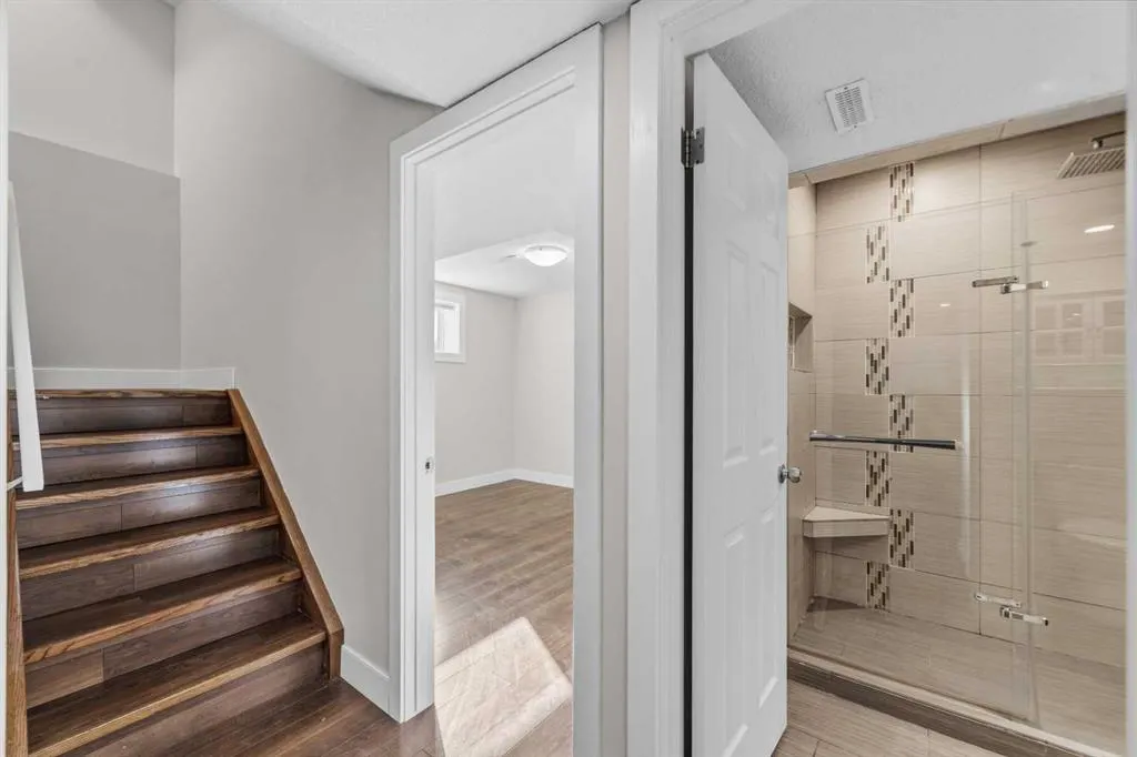 195 Elgin Rise SE