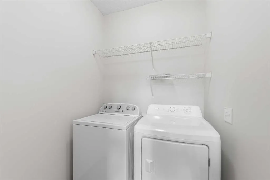 195 Elgin Rise SE
