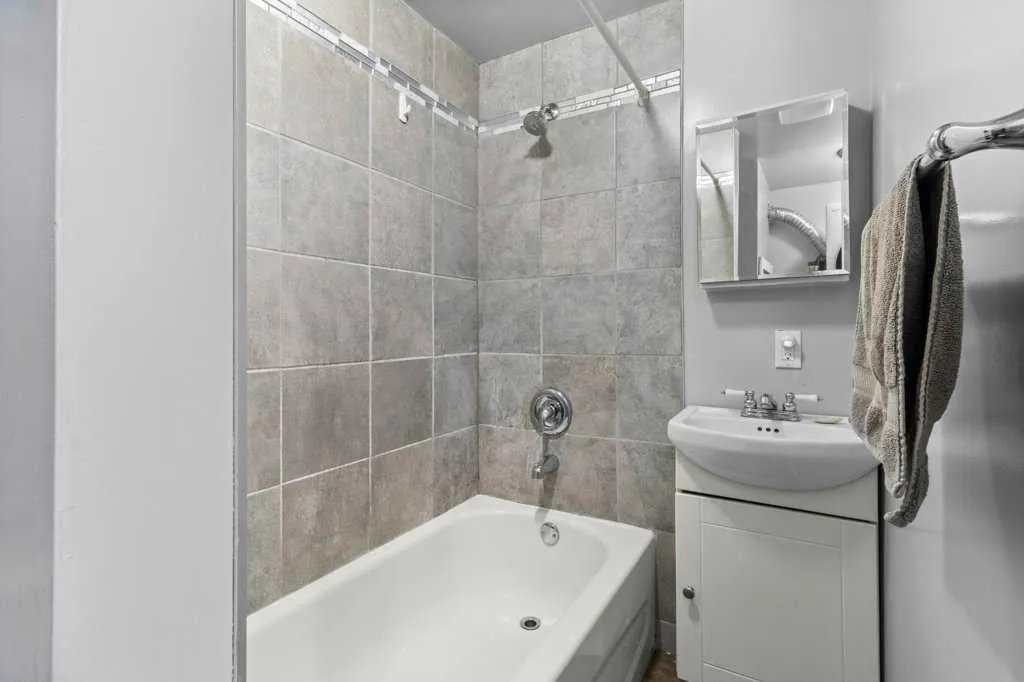 5029 34 Street #410