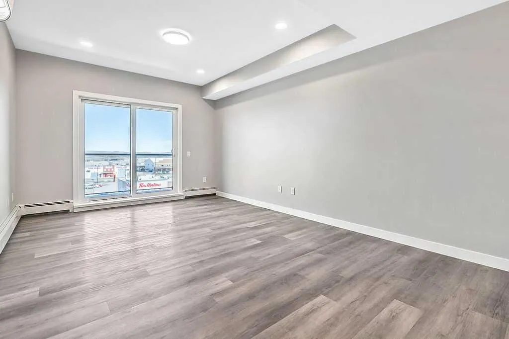 101 Willowridge Drive #406