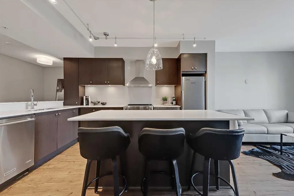 930 6 Avenue SW #2304