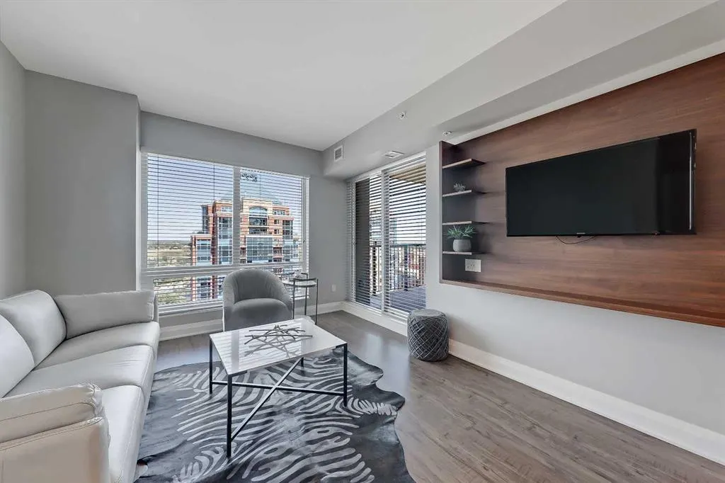 930 6 Avenue SW #2304