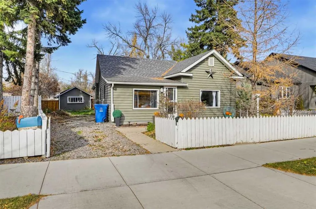 436 Macleod Trail SW