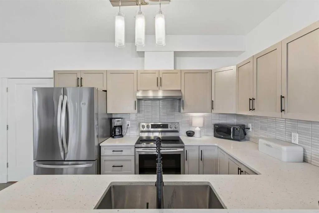 281 Cougar Ridge Drive SW #306