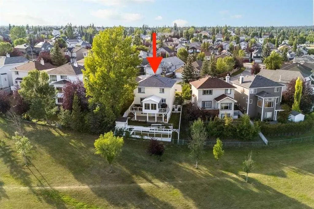 65 Somerglen Park SW