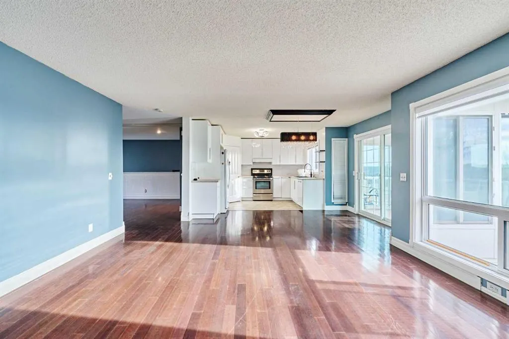 65 Somerglen Park SW