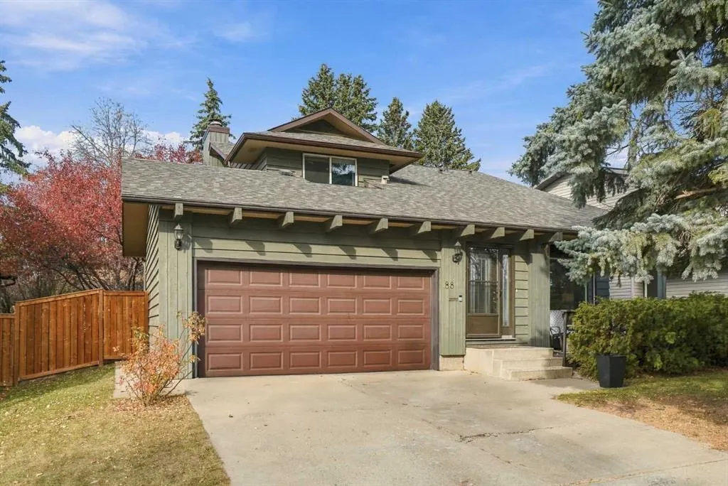 88 Deermeade Road SE