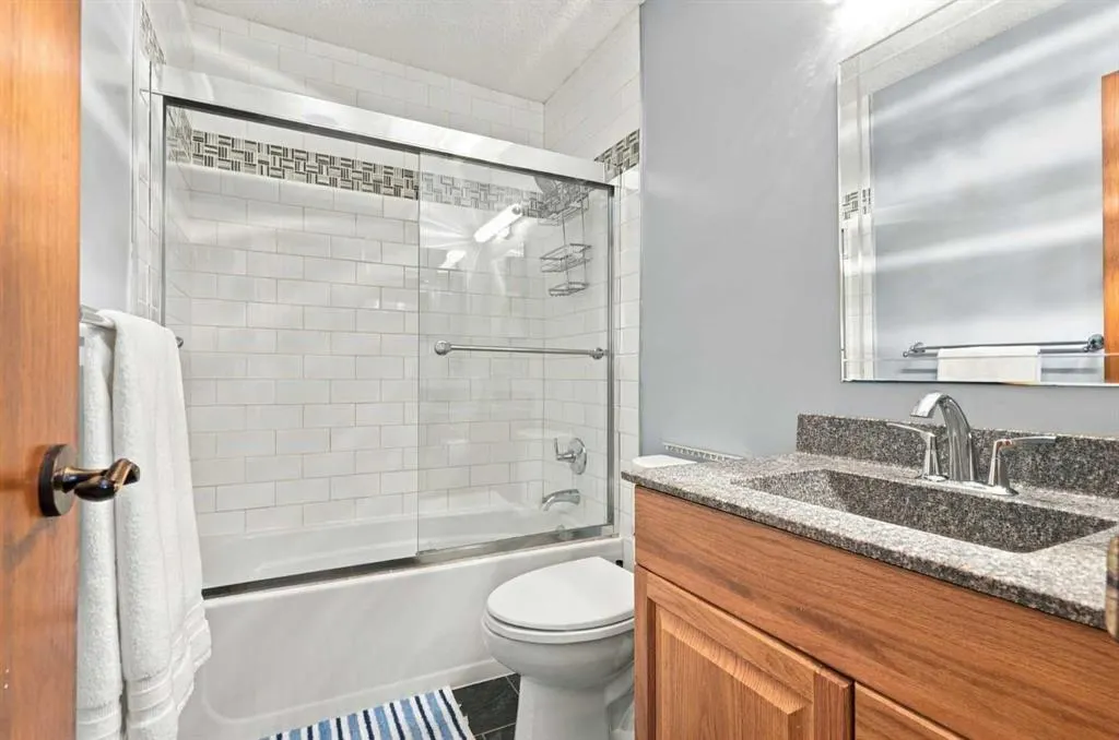 88 Deermeade Road SE