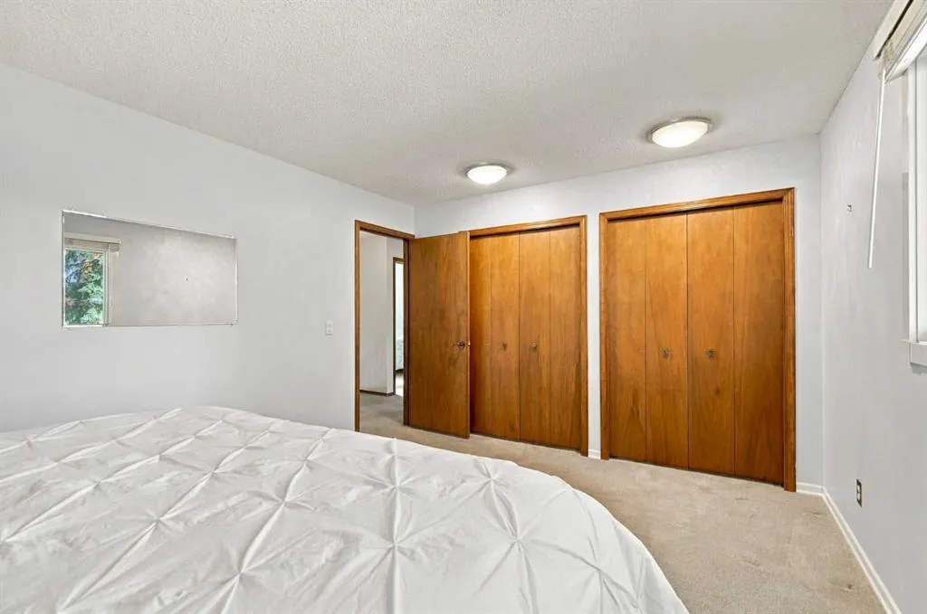 88 Deermeade Road SE