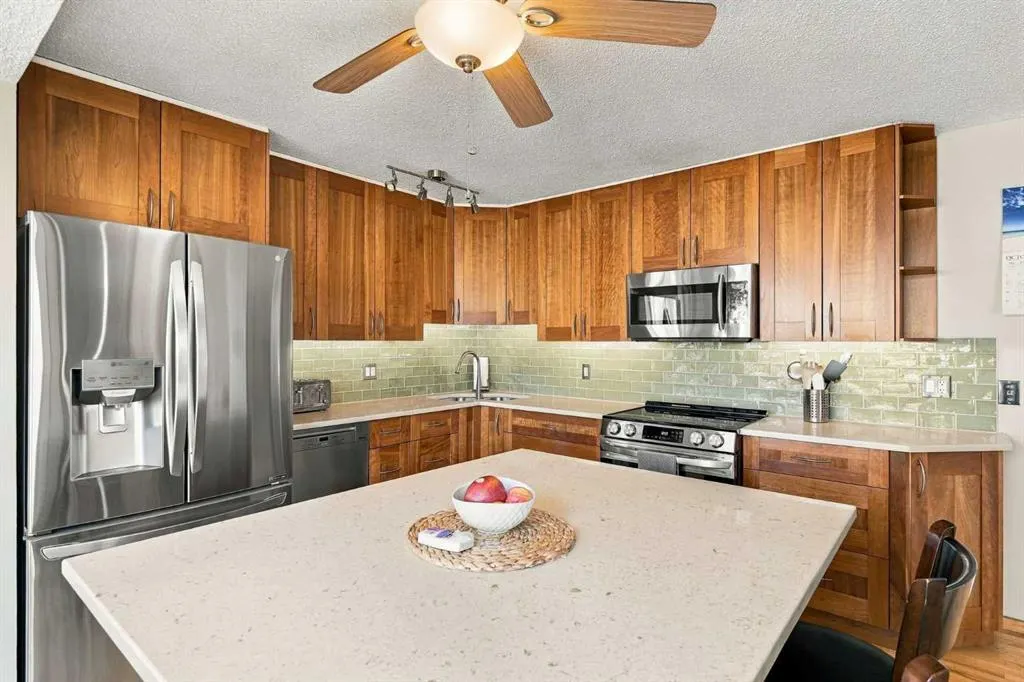 88 Deermeade Road SE