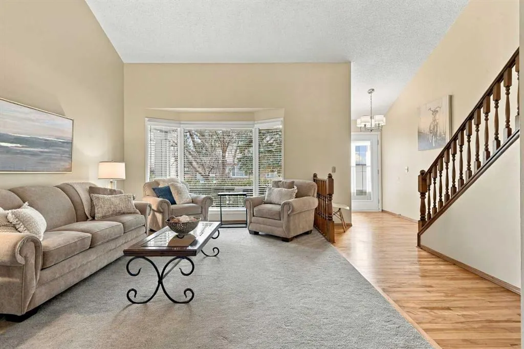 88 Deermeade Road SE