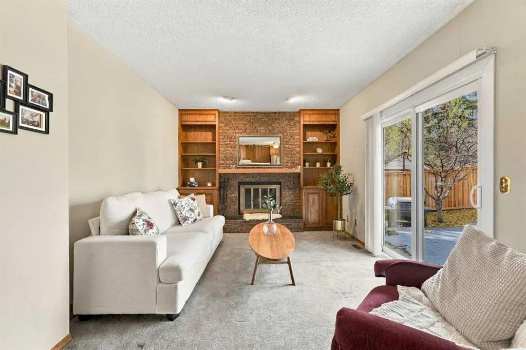 88 Deermeade Road SE