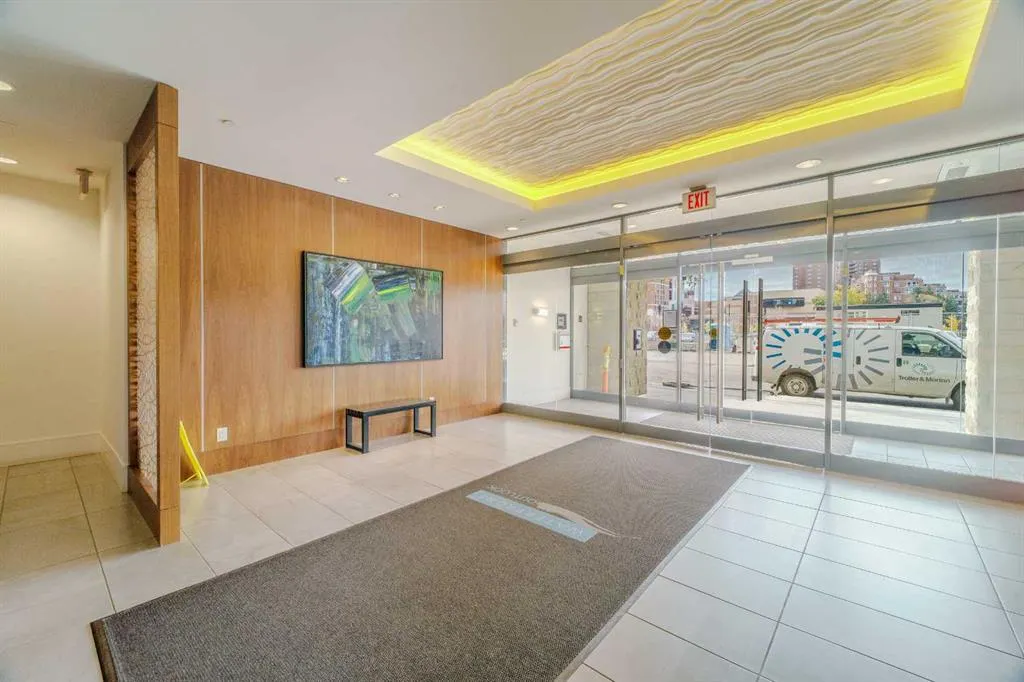 128 2 Street SW #1405