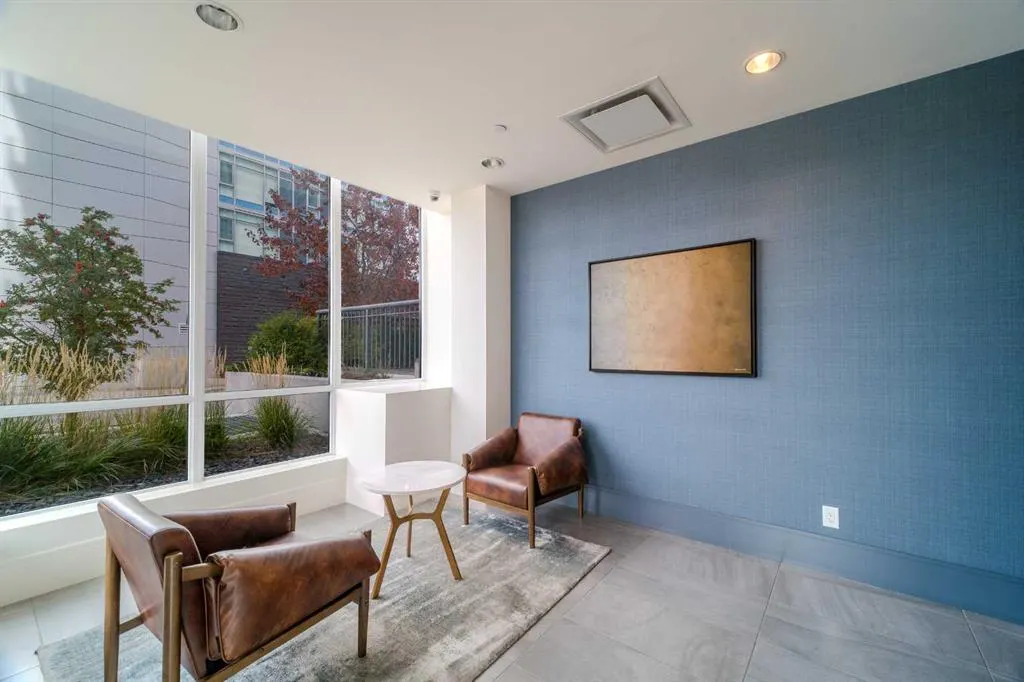128 2 Street SW #1405